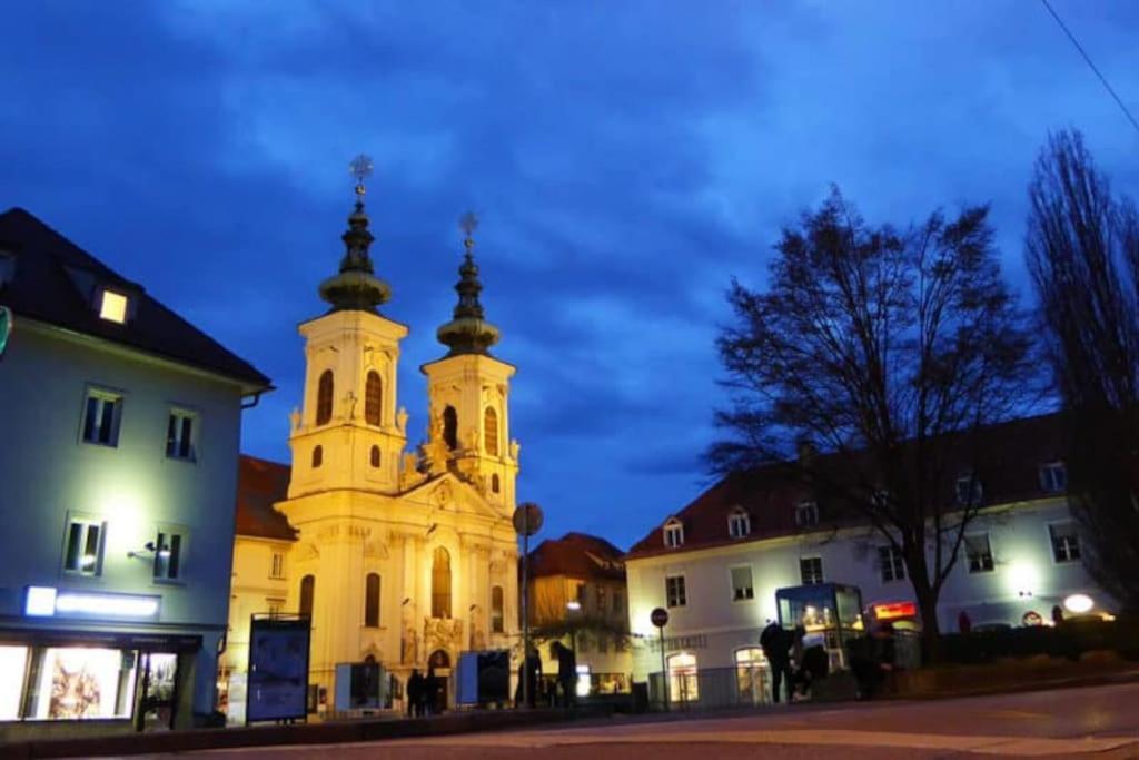 Milena Apartment Graz Buitenkant foto